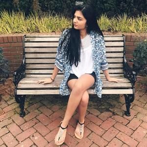 Meet your Posher, Unnati